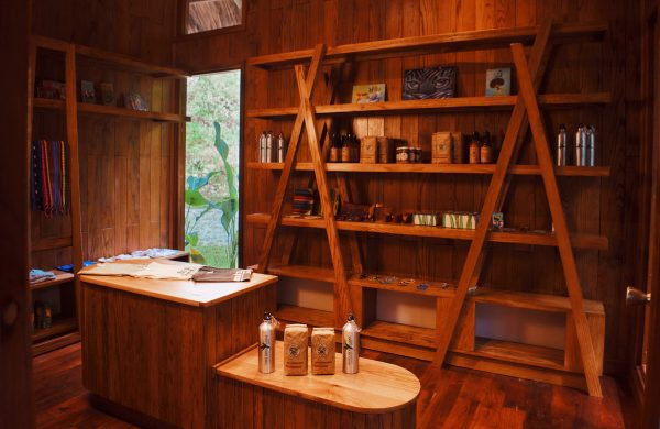 Chan Chich Gift Shop